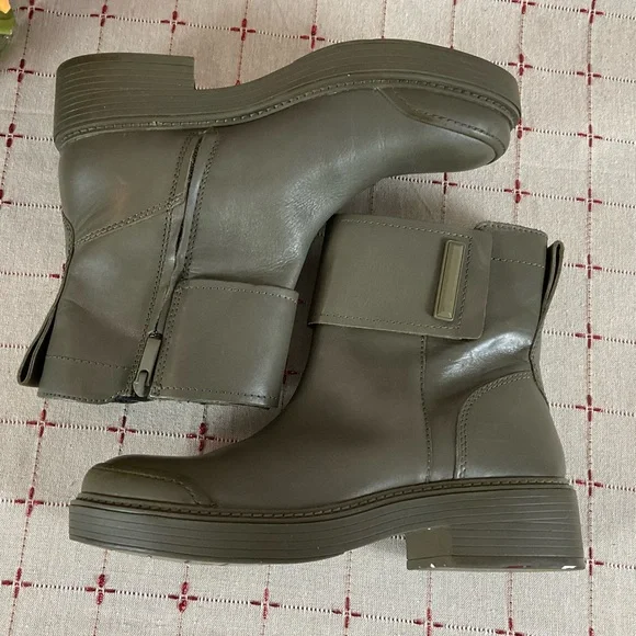 ☘️HP☘️ Franco Sarto “Karrie” Army Green Leather Combat Ankle Boots 9 Thick Sole - Picture 10 of 10
